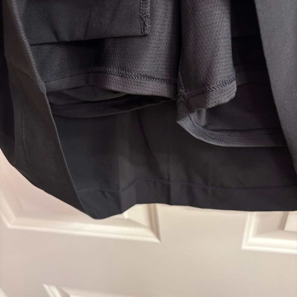 TALL Athleta Brooklyn Black Skort with Functional Pockets 16 Tall - Picture 5 of 12